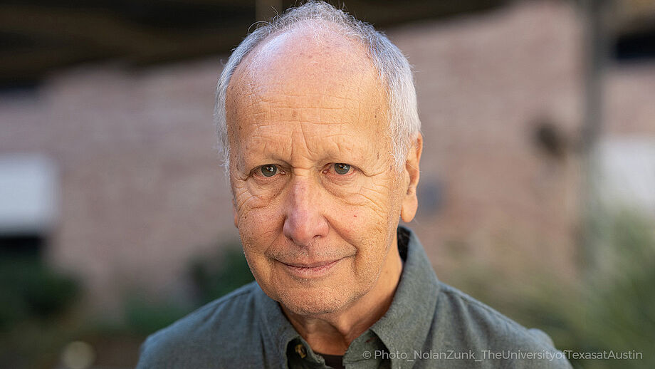 Luis A. Caffarelli. Profile photo.